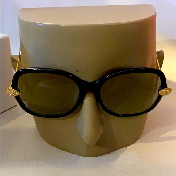 New Women’s Boucheron Sunglasses Black - Picture 5 of 9